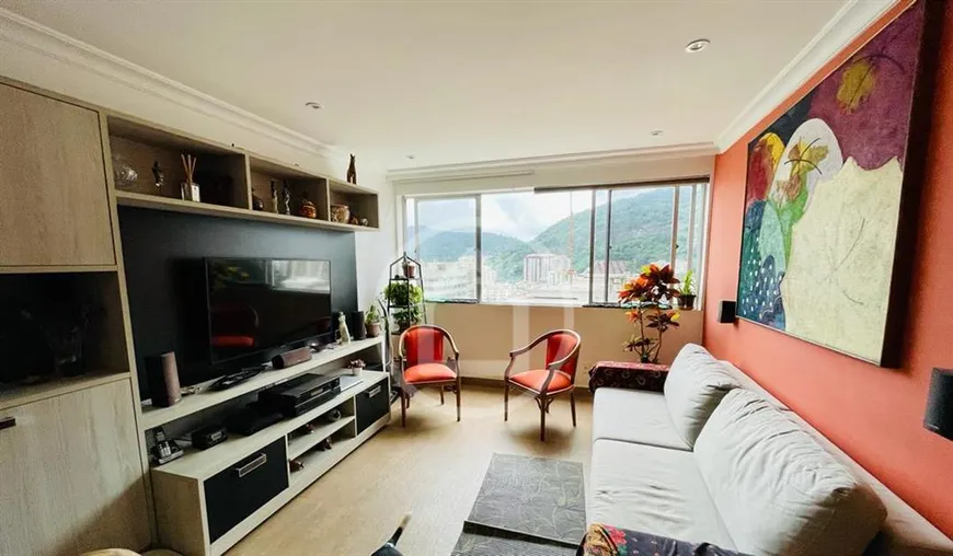 Foto 1 de Apartamento com 3 Quartos à venda, 93m² em Humaitá, Rio de Janeiro