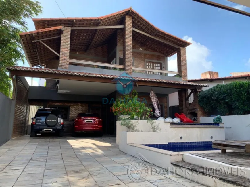 Foto 1 de Casa com 4 Quartos à venda, 329m² em Lagoa Nova, Natal