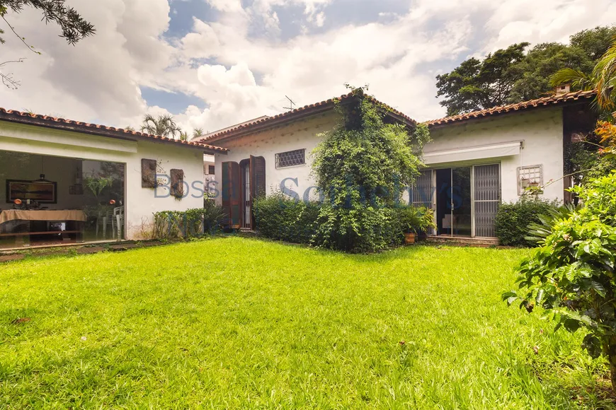 Foto 1 de Casa com 3 Quartos à venda, 265m² em Boaçava, São Paulo