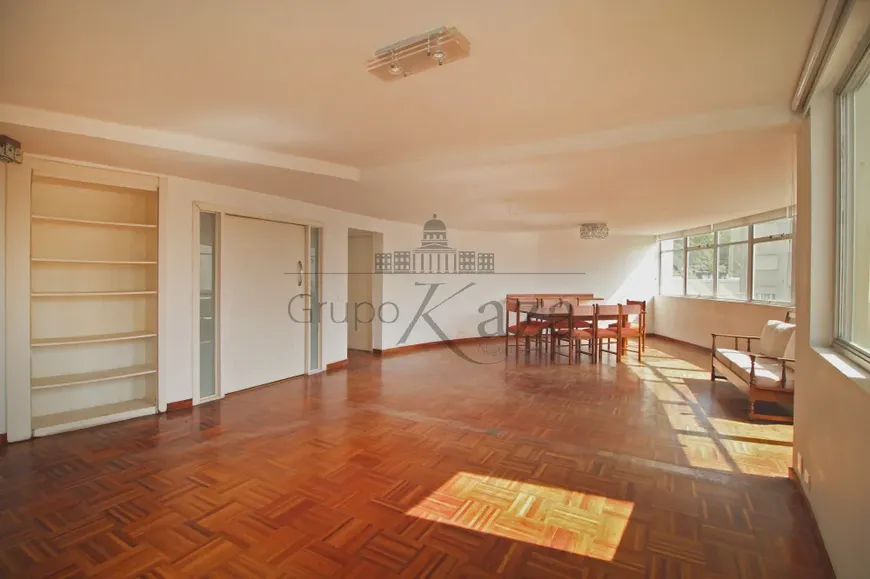 Foto 1 de Apartamento com 3 Quartos à venda, 178m² em Jardim Paulistano, São Paulo