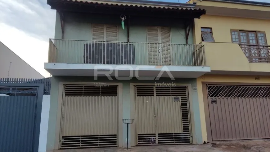 Foto 1 de Sobrado com 4 Quartos à venda, 189m² em Jardim Bicao, São Carlos