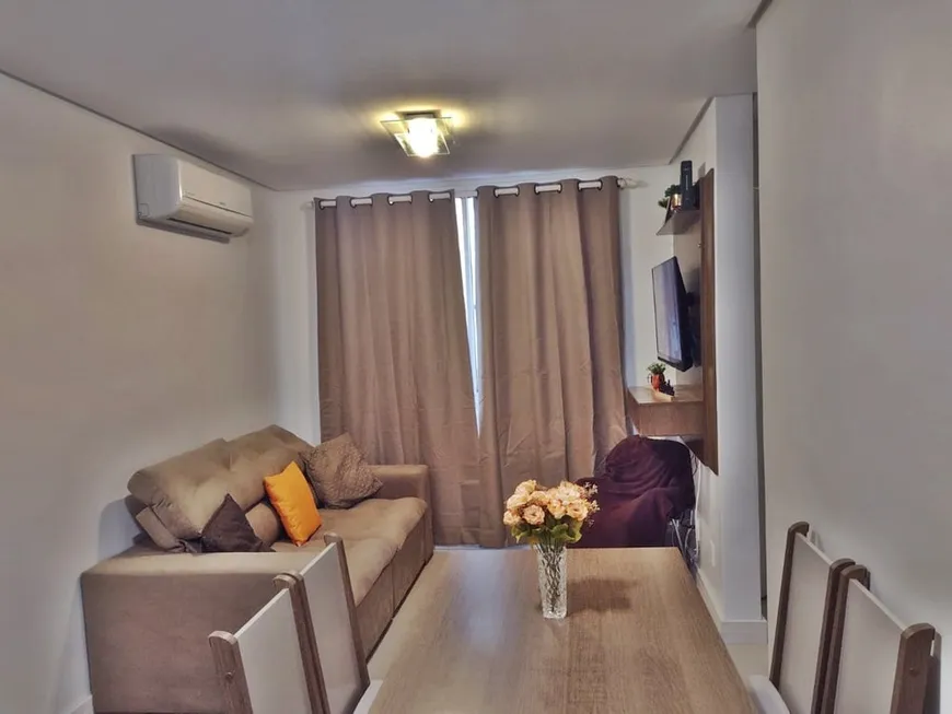 Foto 1 de Apartamento com 2 Quartos à venda, 42m² em Morro Santana, Porto Alegre