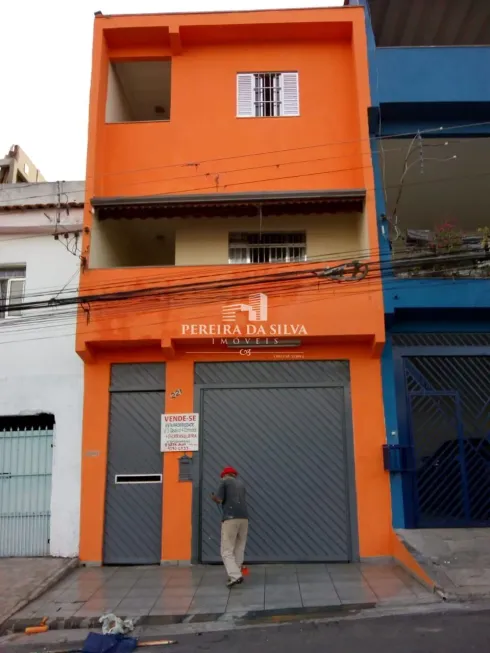 Foto 1 de Sobrado com 4 Quartos à venda, 240m² em Jardim Ana Estela, Carapicuíba