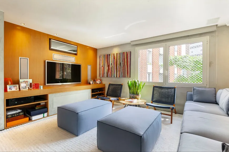 Foto 1 de Apartamento com 3 Quartos à venda, 280m² em Jardim Paulistano, São Paulo