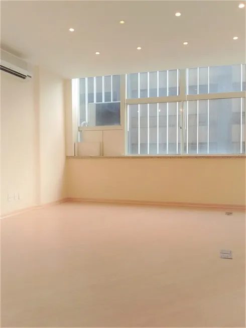 Foto 1 de Flat com 1 Quarto para alugar, 70m² em Centro, Rio de Janeiro