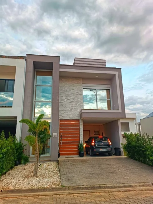 Foto 1 de Casa de Condomínio com 2 Quartos à venda, 191m² em Deltaville, Biguaçu