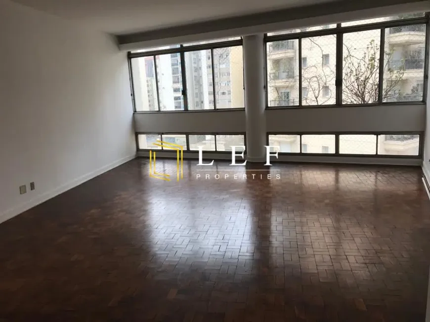 Foto 1 de Apartamento com 4 Quartos à venda, 240m² em Higienópolis, São Paulo