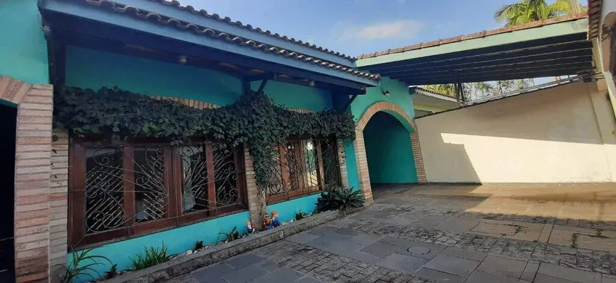 Foto 1 de Casa com 4 Quartos à venda, 198m² em Cibratel, Itanhaém