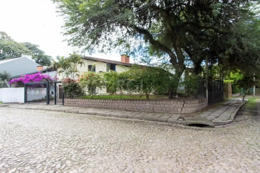 Foto 1 de Casa com 3 Quartos à venda, 179m² em Ipanema, Porto Alegre