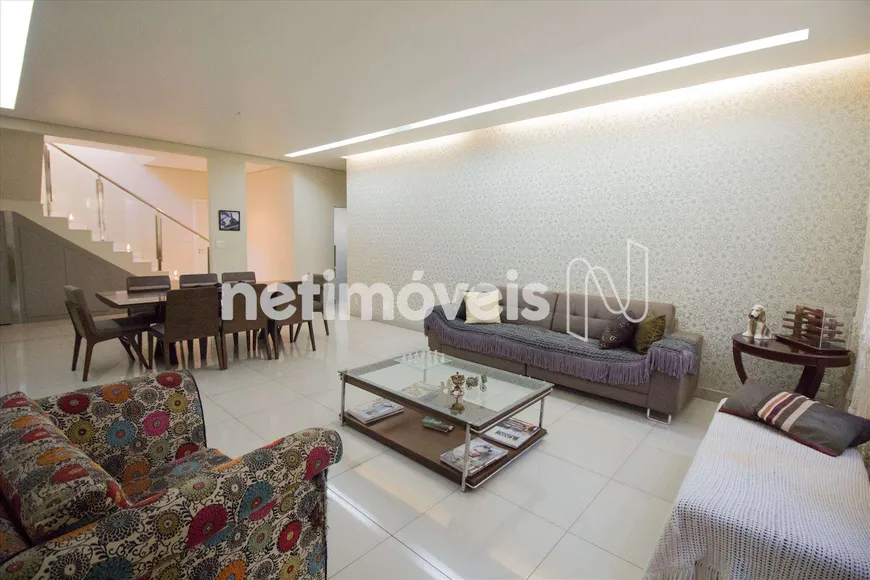 Foto 1 de Casa com 4 Quartos à venda, 400m² em Santa Inês, Belo Horizonte