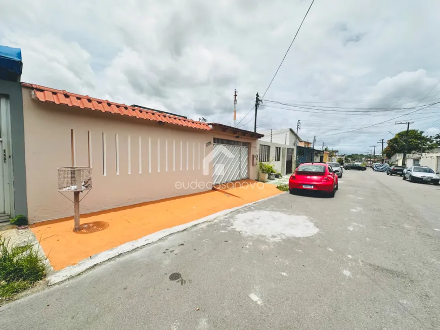 Foto 1 de Casa com 2 Quartos à venda, 100m² em Flores, Manaus