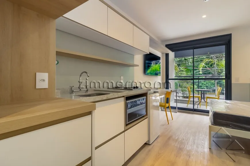 Foto 1 de Apartamento com 1 Quarto à venda, 27m² em Pinheiros, São Paulo