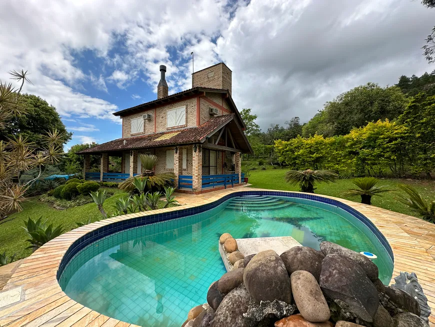 Foto 1 de Fazenda/Sítio com 2 Quartos à venda, 60000m² em Ipiranga, Gravataí