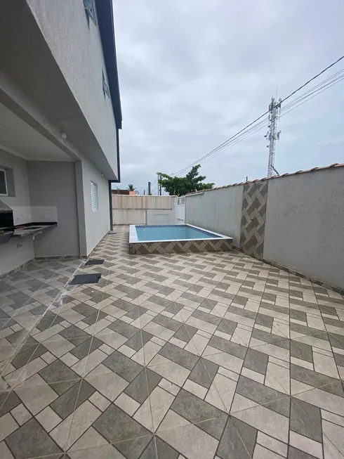 Foto 1 de Casa com 2 Quartos à venda, 360m² em VILA TUPI, Itanhaém