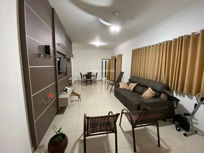 Foto 1 de Casa com 3 Quartos à venda, 190m² em Jardim Nazareth, São José do Rio Preto