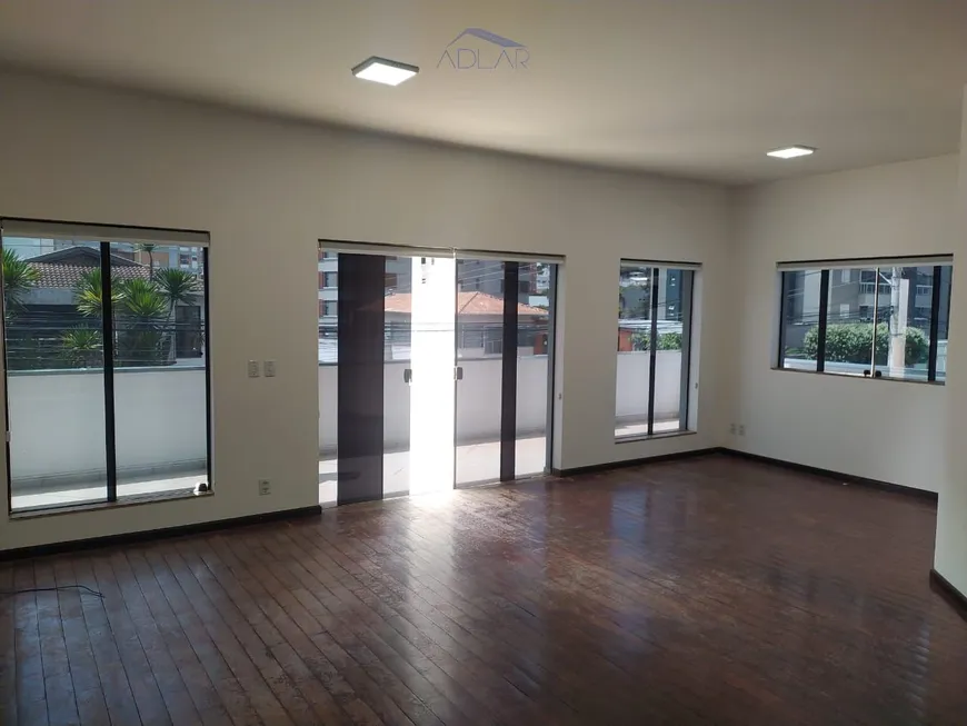 Foto 1 de Casa com 3 Quartos para alugar, 350m² em Vila Aviação, Bauru