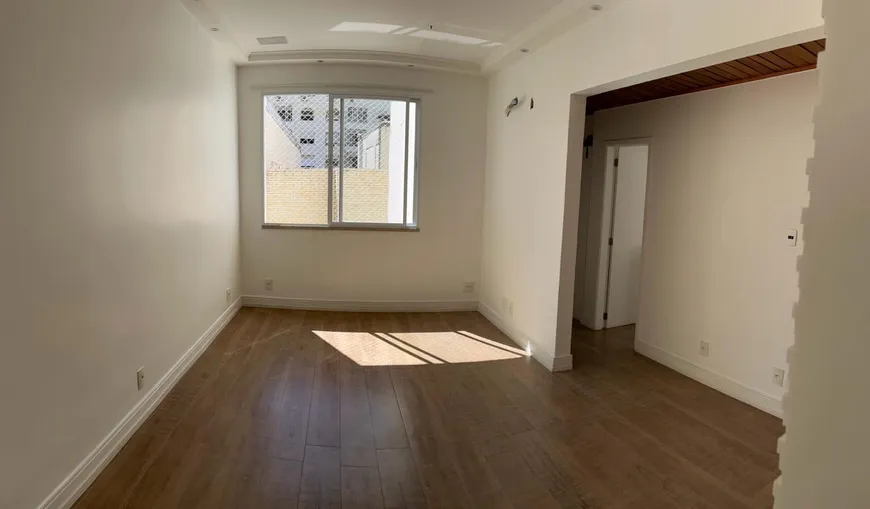 Foto 1 de Apartamento com 2 Quartos à venda, 81m² em Laranjeiras, Rio de Janeiro