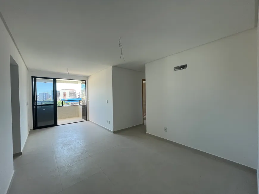 Foto 1 de Apartamento com 3 Quartos à venda, 81m² em Jatiúca, Maceió