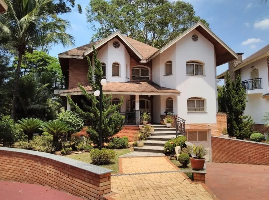 Foto 1 de Casa de Condomínio com 4 Quartos para alugar, 459m² em Vila Carrão, São Paulo