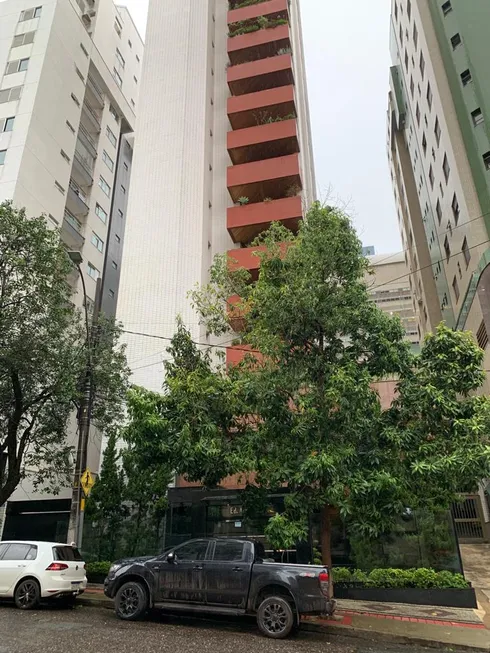 Foto 1 de Apartamento com 4 Quartos à venda, 200m² em Savassi, Belo Horizonte