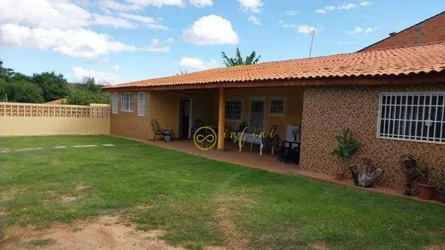 Foto 1 de Fazenda/Sítio com 3 Quartos à venda, 1000m² em Zona Rural, Iperó