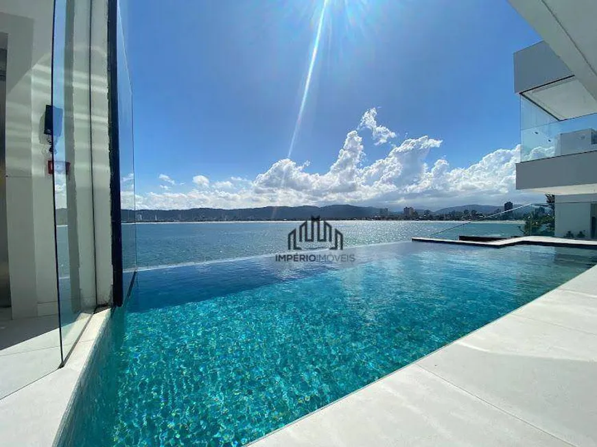 Foto 1 de Casa de Condomínio com 6 Quartos para venda ou aluguel, 2000m² em Enseada, Guarujá