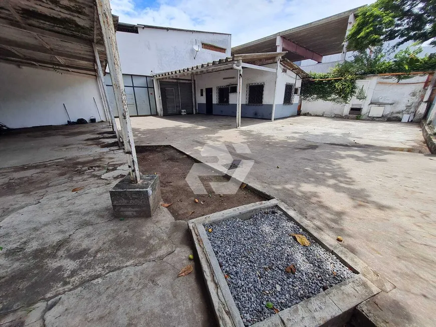 Foto 1 de Galpão/Depósito/Armazém com 2 Quartos para alugar, 500m² em Jacarepaguá, Rio de Janeiro