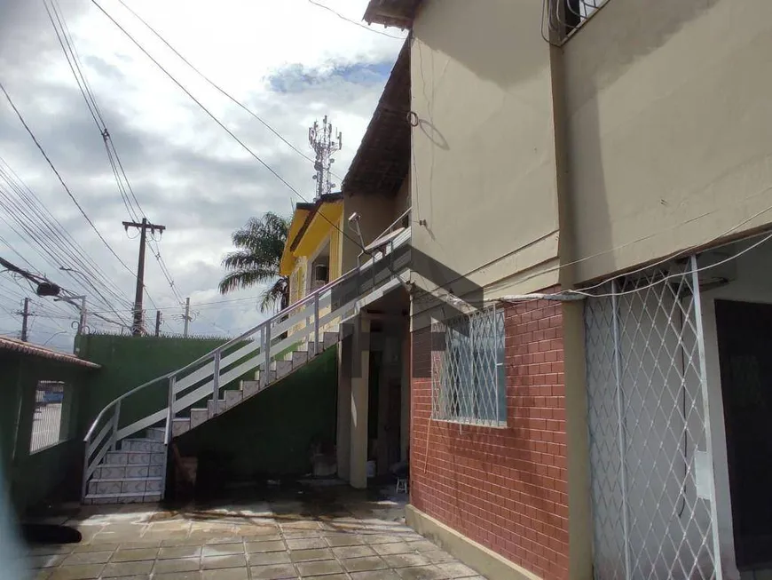 Foto 1 de Casa com 9 Quartos à venda, 500m² em Afogados, Recife