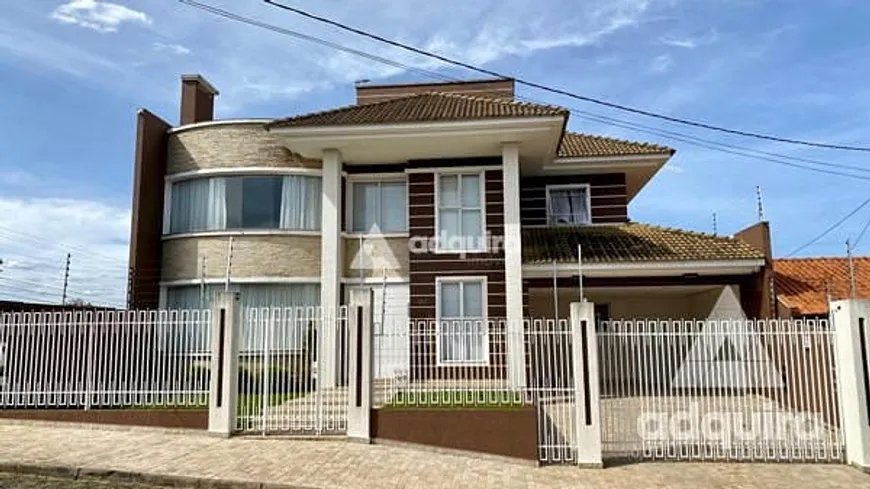 Foto 1 de Sobrado com 3 Quartos à venda, 440m² em Órfãs, Ponta Grossa