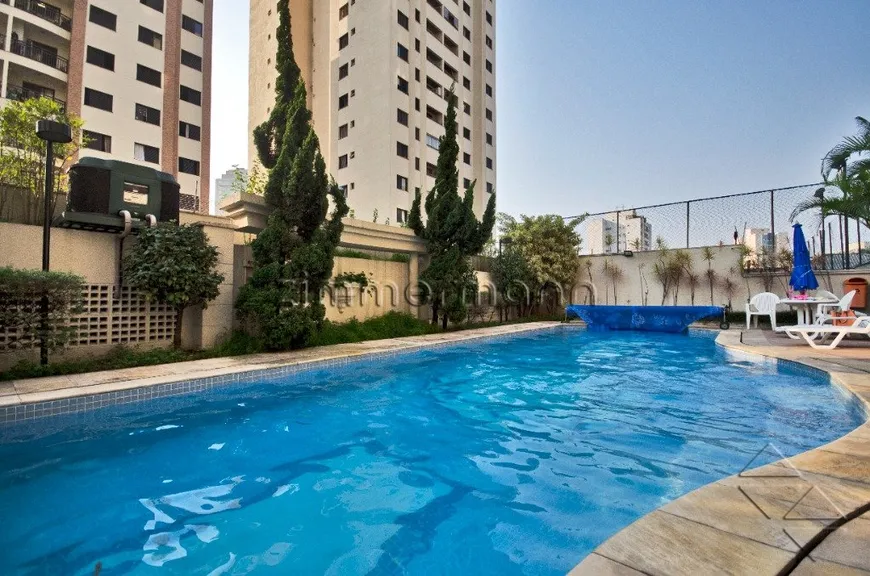 Foto 1 de Apartamento com 4 Quartos à venda, 108m² em Pompeia, São Paulo