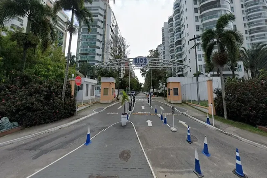 Foto 1 de Apartamento com 2 Quartos à venda, 147m² em Jacarepaguá, Rio de Janeiro