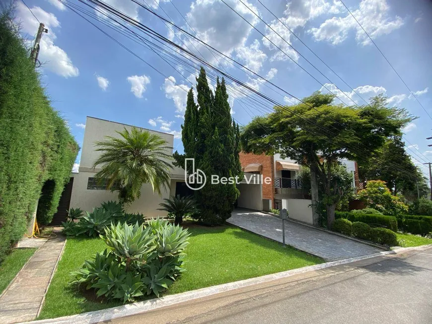 Foto 1 de Casa de Condomínio com 4 Quartos à venda, 260m² em Alphaville, Santana de Parnaíba