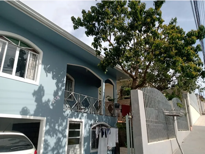 Foto 1 de Casa com 3 Quartos à venda, 430m² em Real Parque, São José