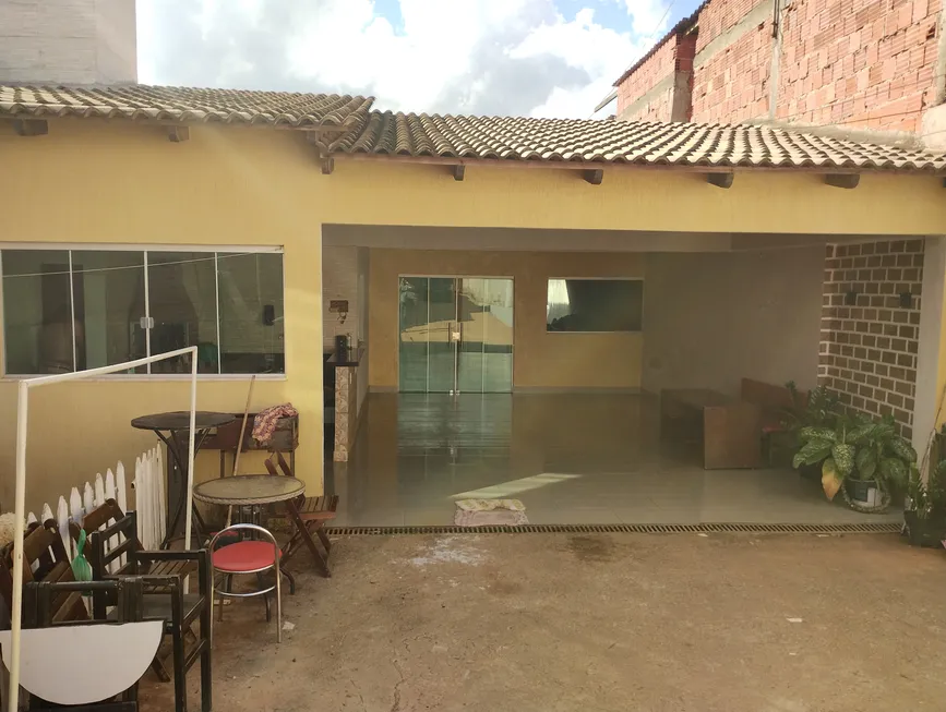 Foto 1 de Casa com 3 Quartos à venda, 150m² em Taguatinga Sul, Brasília