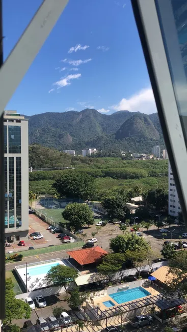 Foto 1 de Sala Comercial para alugar, 35m² em Barra da Tijuca, Rio de Janeiro