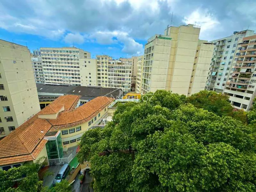 Foto 1 de Apartamento com 2 Quartos à venda, 75m² em Flamengo, Rio de Janeiro