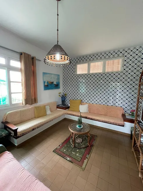 Foto 1 de Casa com 5 Quartos à venda, 278m² em Satélite, Itanhaém
