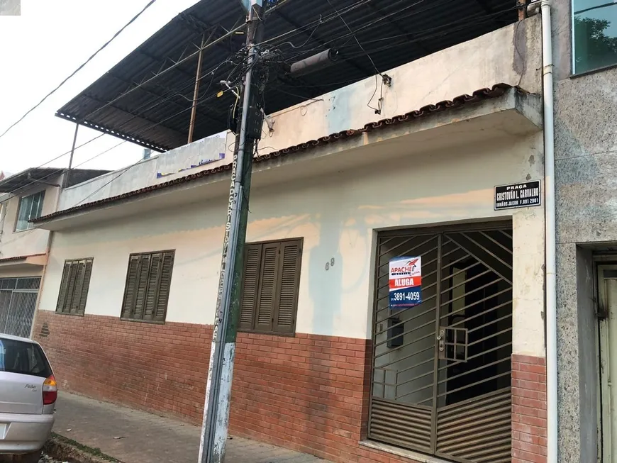 Foto 1 de Casa com 8 Quartos à venda, 300m² em Centro, Viçosa