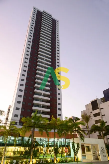 Foto 1 de Apartamento com 4 Quartos à venda, 134m² em Candeias, Jaboatão dos Guararapes