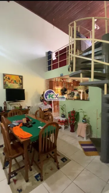 Foto 1 de Casa com 2 Quartos à venda, 154m² em Cibratel II, Itanhaém