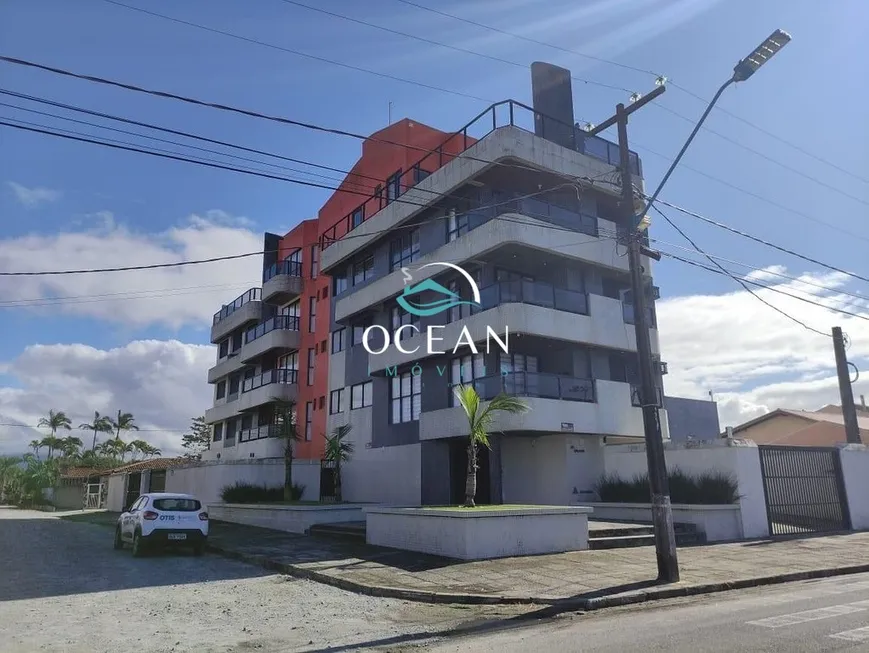 Foto 1 de Cobertura com 4 Quartos à venda, 162m² em Saint Etiene, Matinhos