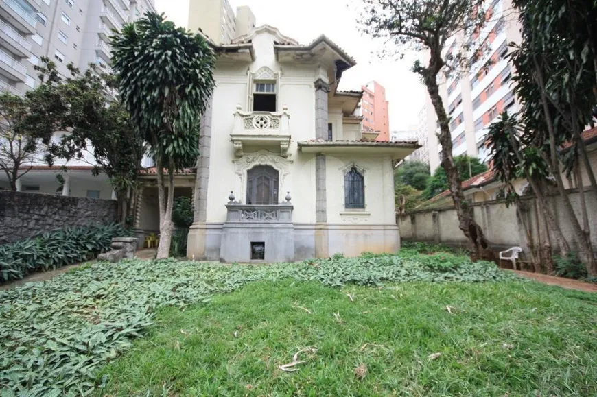 Foto 1 de Sobrado com 3 Quartos à venda, 420m² em Jardim Paulista, São Paulo