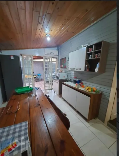 Foto 1 de Casa com 2 Quartos à venda, 150m² em Estância Velha, Canoas