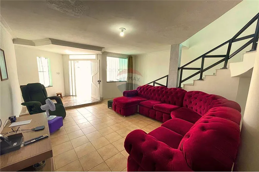 Foto 1 de Casa com 4 Quartos à venda, 500m² em Atalaia, Aracaju