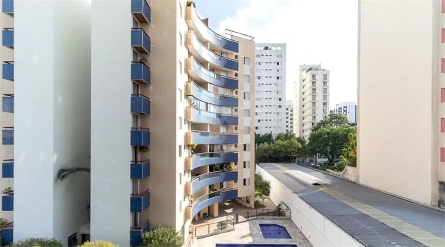 Foto 1 de Apartamento com 3 Quartos à venda, 101m² em Jardim América, São Paulo