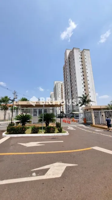 Foto 1 de Apartamento com 2 Quartos à venda, 54m² em Parque Residencial Rita Vieira, Campo Grande