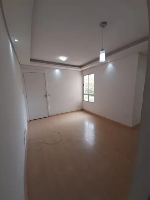Foto 1 de Apartamento com 2 Quartos à venda, 49m² em Jardim Sao Luiz, Jandira