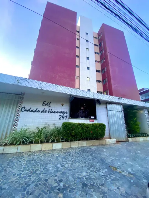 Foto 1 de Apartamento com 3 Quartos à venda, 77m² em Rosarinho, Recife