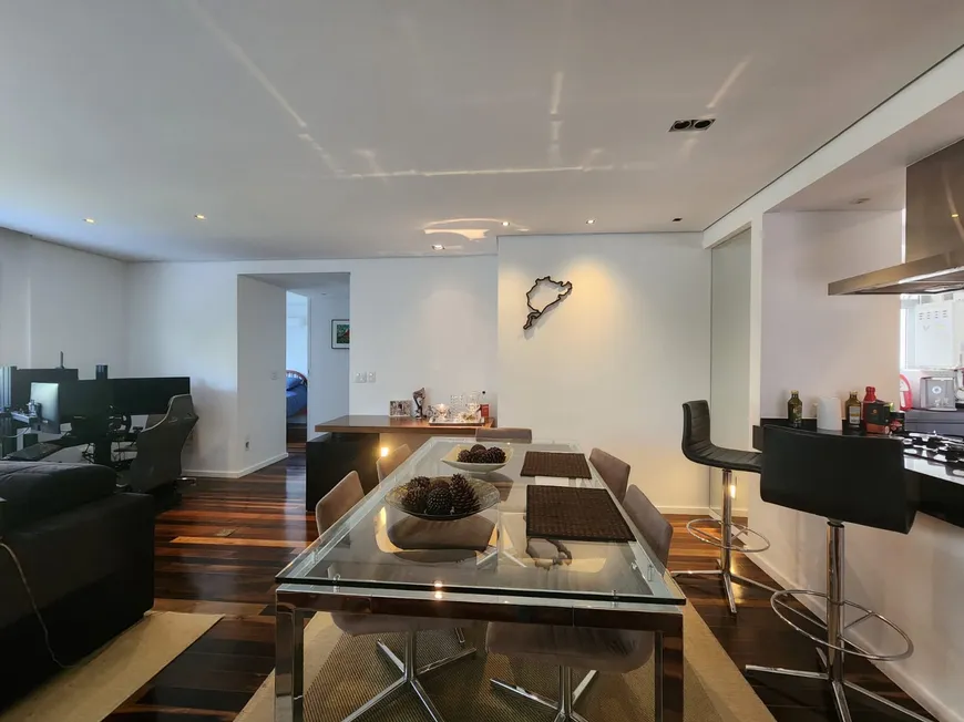 Foto 1 de Apartamento com 3 Quartos à venda, 90m² em Vila São Francisco, São Paulo