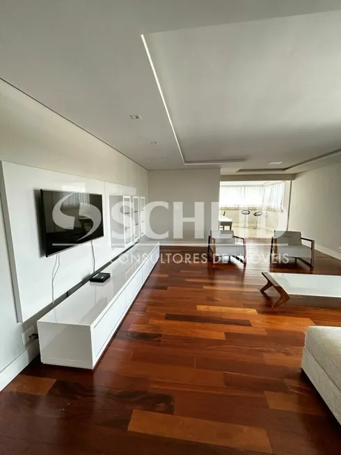 Foto 1 de Apartamento com 3 Quartos para alugar, 164m² em Jardim Marajoara, São Paulo